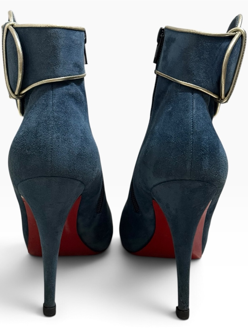 Christian Louboutin ankle boots crafted in blue suede Size 37 - Picture 3 of 9